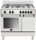 Cucina Bertazzoni La Germania AMN9P5EBV a Gas con Forno - Design Elegante Bianco e Nero
